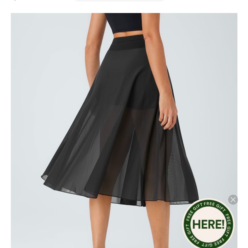 New with tags and an original packaging Halara Weskirt! - Picture 3 of 3